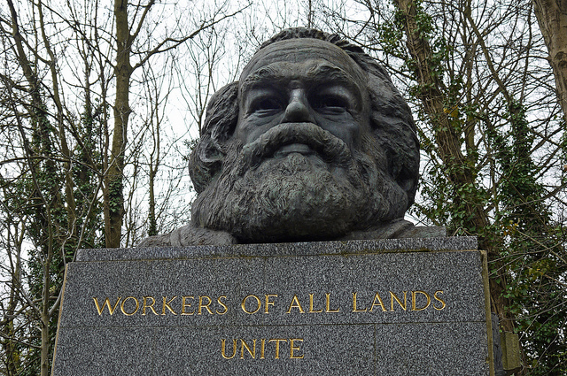 Elogio de Marx en el 125 aniversario de su muerte